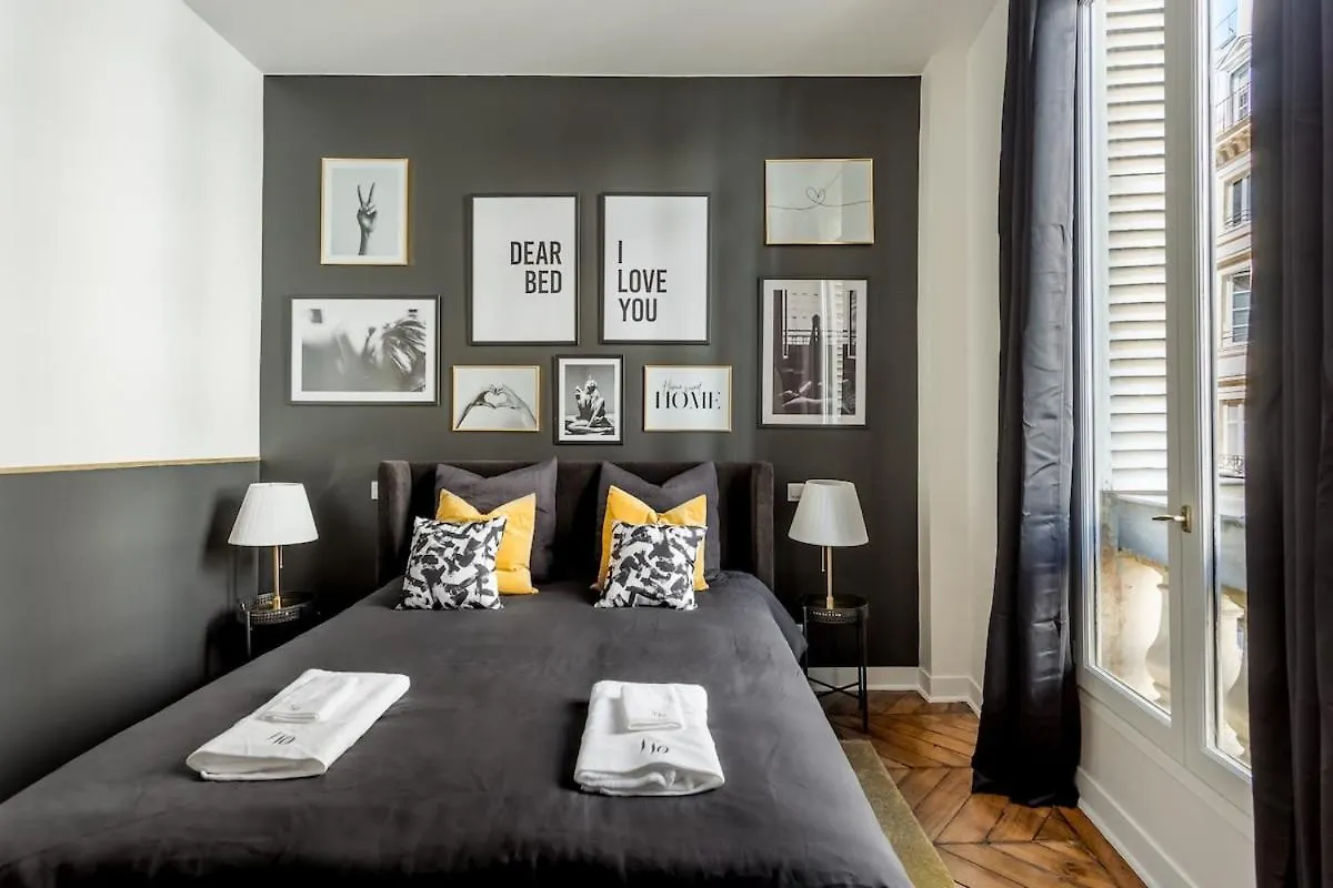 V2D Vivid Elegance Near Palais Royal 4P Apartment Paris 0*,